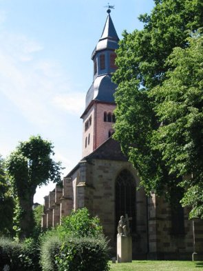Altstädter Kirche Hofgeismar.jpg